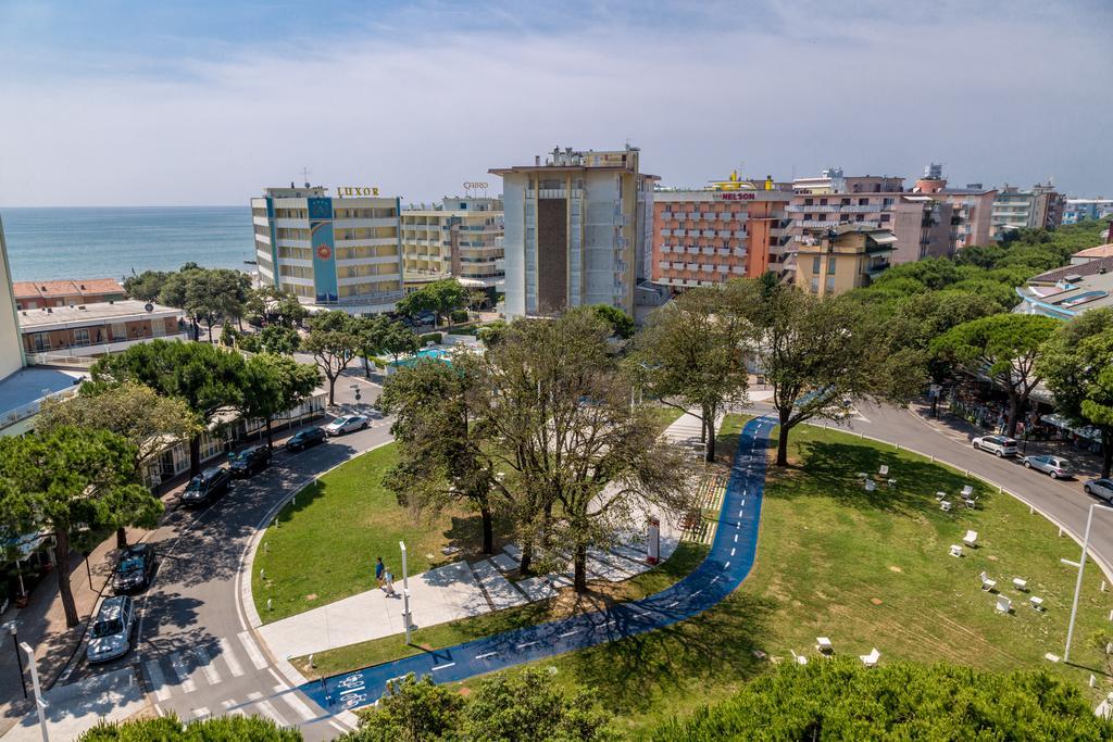 Hotel Alla Rotonda Lido di Jesolo Eksteriør billede