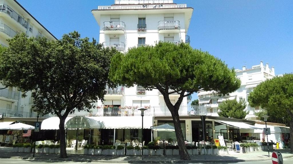 Hotel Alla Rotonda Lido di Jesolo Eksteriør billede